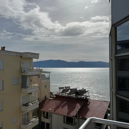 Flamingo Lägenhet *